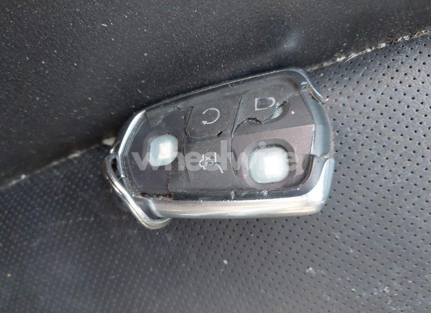 Photo 11 of 2015 Cadillac Srx PERFORMANCE COLLECTION (VIN 3GYFNCE30FS612940)