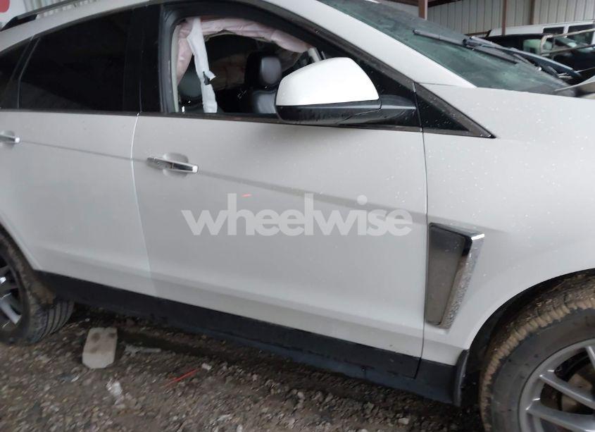 Photo 14 of 2015 Cadillac Srx PERFORMANCE COLLECTION (VIN 3GYFNCE30FS612940)