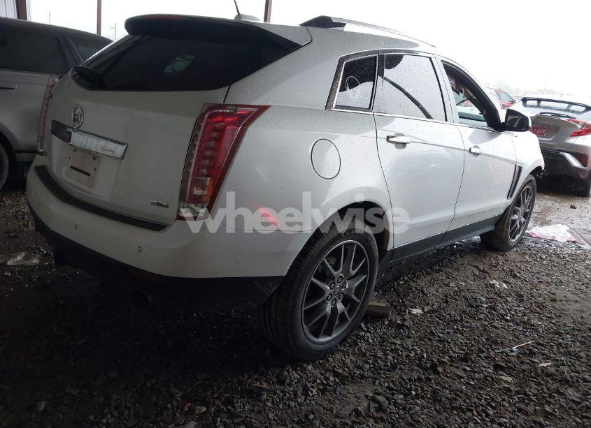 Photo 4 of 2015 Cadillac Srx PERFORMANCE COLLECTION (VIN 3GYFNCE30FS612940)