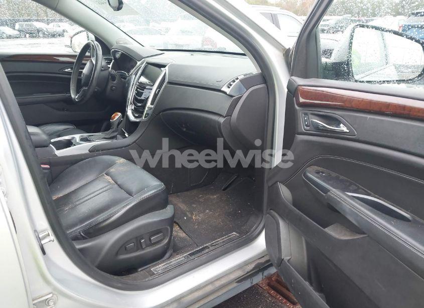 Photo 5 of 2013 Cadillac Srx LUXURY COLLECTION (VIN 3GYFNCE31DS560232)