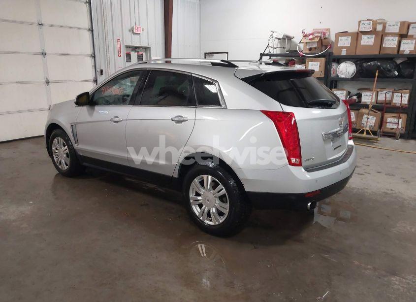 Photo 3 of 2013 Cadillac Srx LUXURY COLLECTION (VIN 3GYFNCE31DS618940)