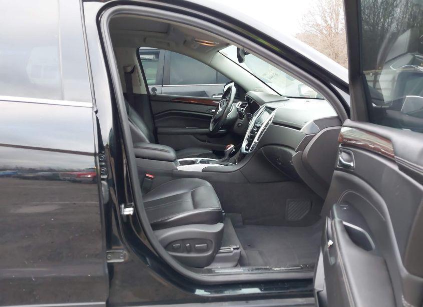 Photo 5 of 2013 Cadillac Srx LUXURY COLLECTION (VIN 3GYFNCE32DS526087)