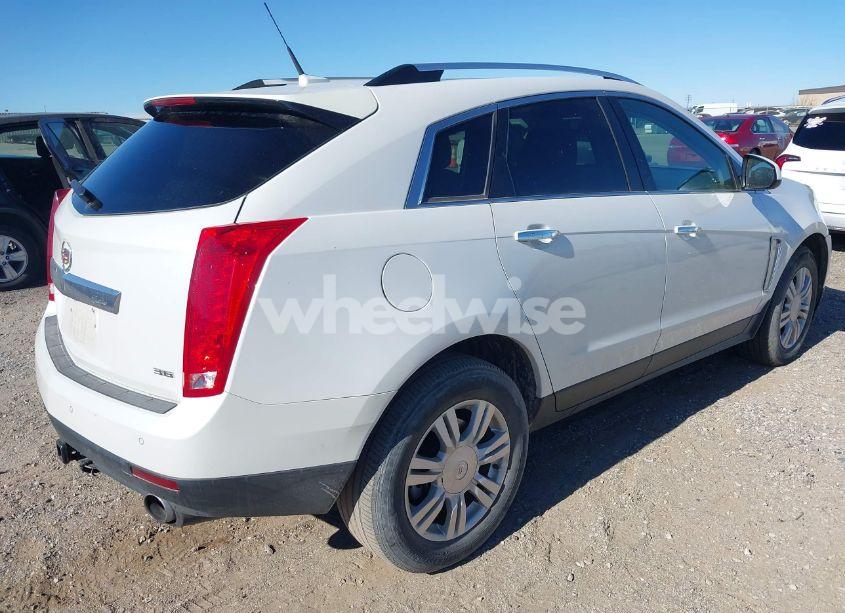 Photo 4 of 2013 Cadillac Srx LUXURY COLLECTION (VIN 3GYFNCE32DS535307)