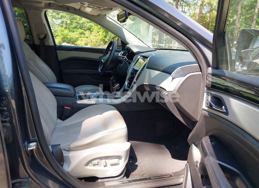 Photo 5 of 2013 Cadillac Srx LUXURY COLLECTION (VIN 3GYFNCE32DS578576)