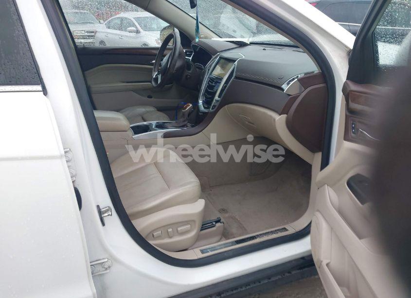 Photo 5 of 2013 Cadillac Srx LUXURY COLLECTION (VIN 3GYFNCE32DS582806)