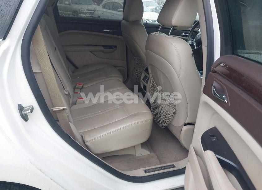 Photo 8 of 2013 Cadillac Srx LUXURY COLLECTION (VIN 3GYFNCE32DS582806)