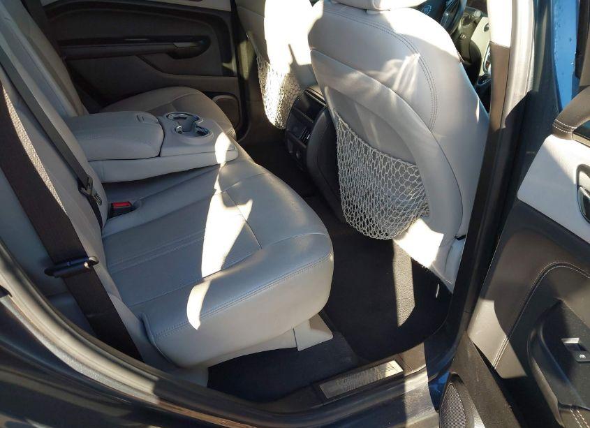 Photo 8 of 2013 Cadillac Srx LUXURY COLLECTION (VIN 3GYFNCE32DS604870)