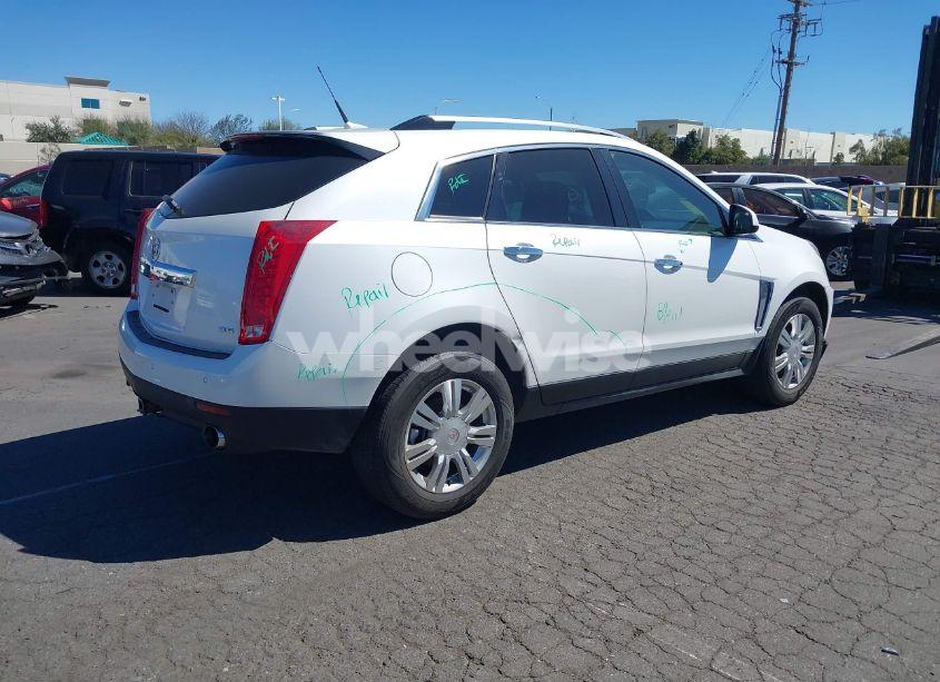 Photo 4 of 2013 Cadillac Srx LUXURY COLLECTION (VIN 3GYFNCE33DS646738)