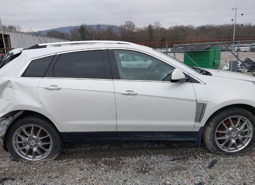 Photo 13 of 2015 Cadillac Srx PERFORMANCE COLLECTION (VIN 3GYFNCE33FS509723)