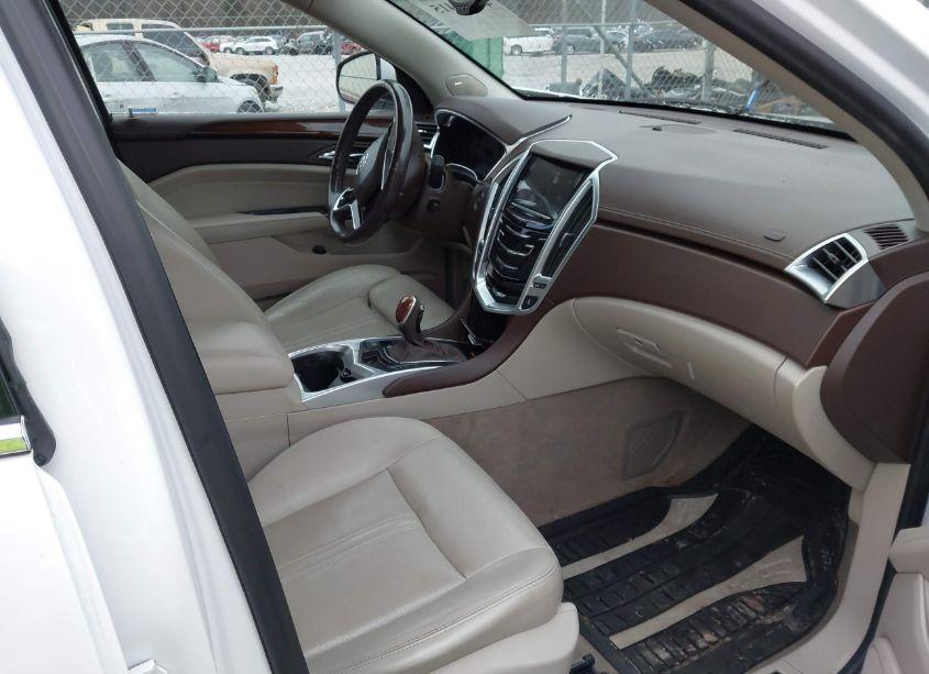 Photo 5 of 2015 Cadillac Srx PERFORMANCE COLLECTION (VIN 3GYFNCE33FS509723)