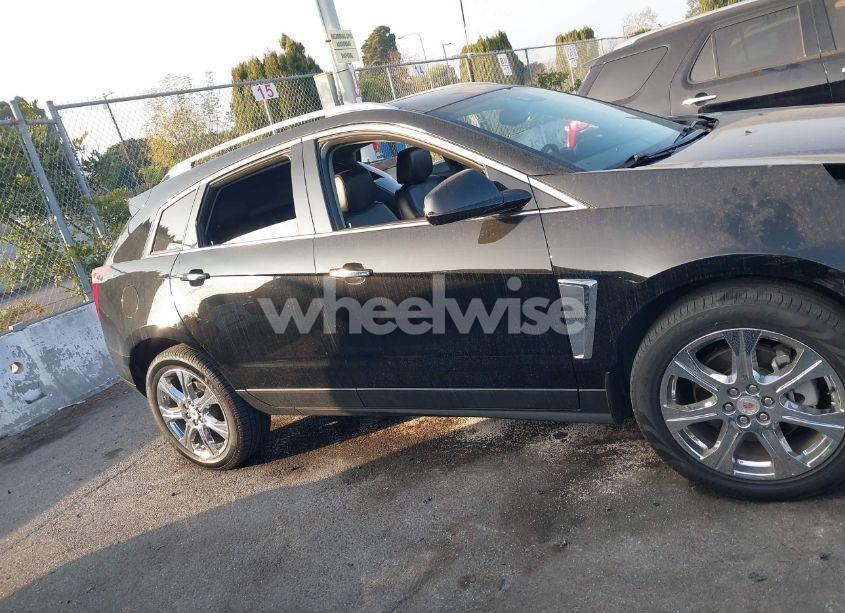 Photo 14 of 2015 Cadillac Srx PERFORMANCE COLLECTION (VIN 3GYFNCE33FS556511)