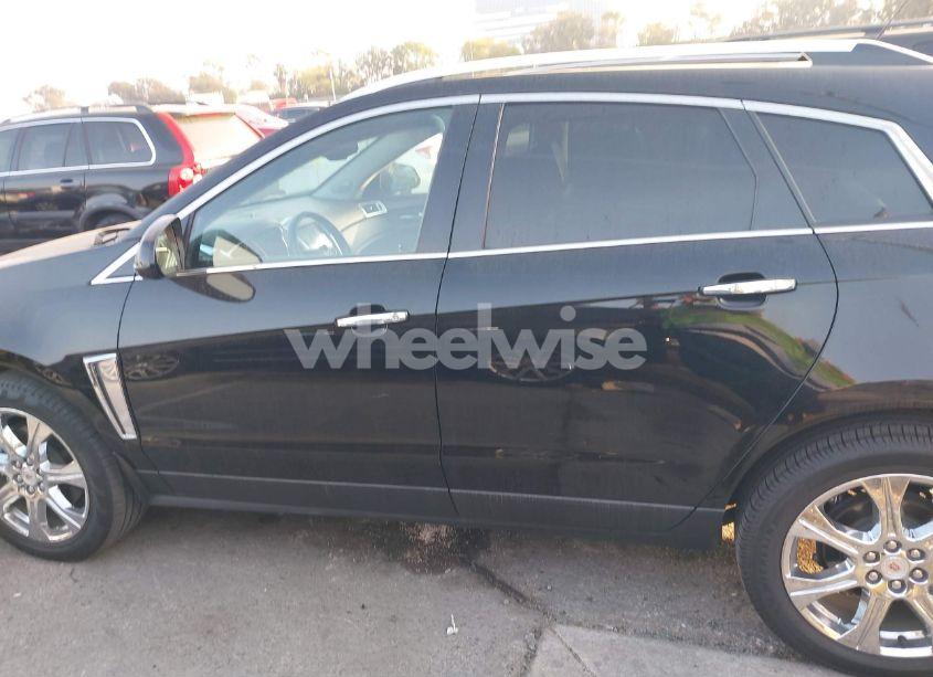 Photo 15 of 2015 Cadillac Srx PERFORMANCE COLLECTION (VIN 3GYFNCE33FS556511)