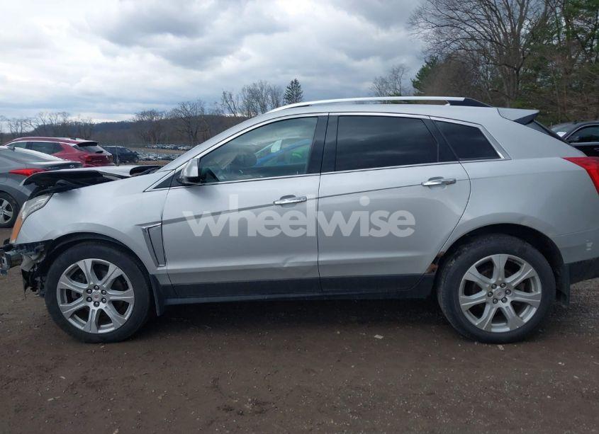 Photo 15 of 2015 Cadillac Srx PERFORMANCE COLLECTION (VIN 3GYFNCE33FS594885)