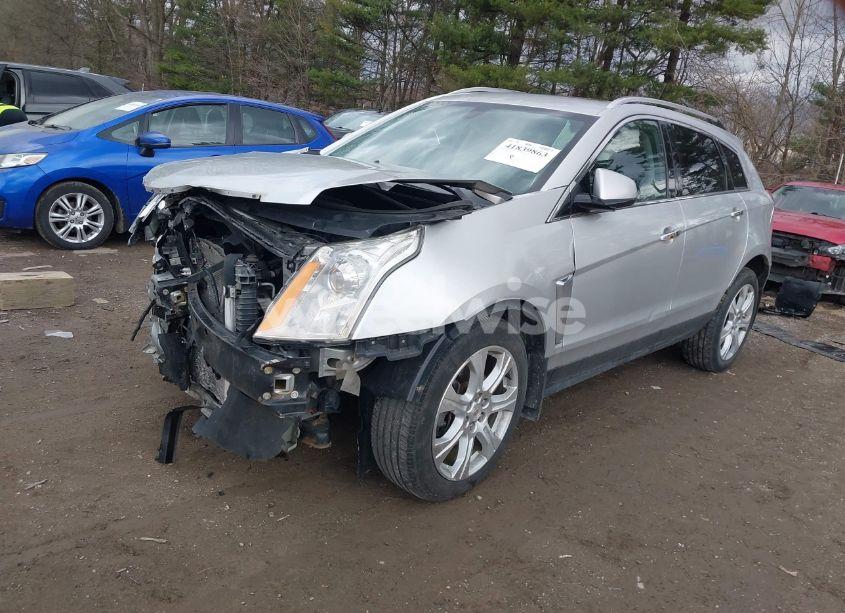 Photo 2 of 2015 Cadillac Srx PERFORMANCE COLLECTION (VIN 3GYFNCE33FS594885)