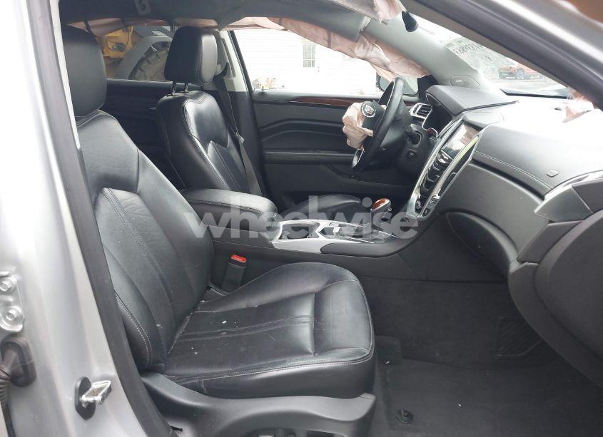 Photo 5 of 2015 Cadillac Srx PERFORMANCE COLLECTION (VIN 3GYFNCE33FS594885)