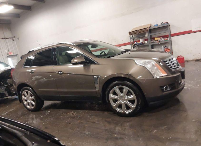 Photo 13 of 2016 Cadillac Srx PERFORMANCE COLLECTION (VIN 3GYFNCE33GS543128)