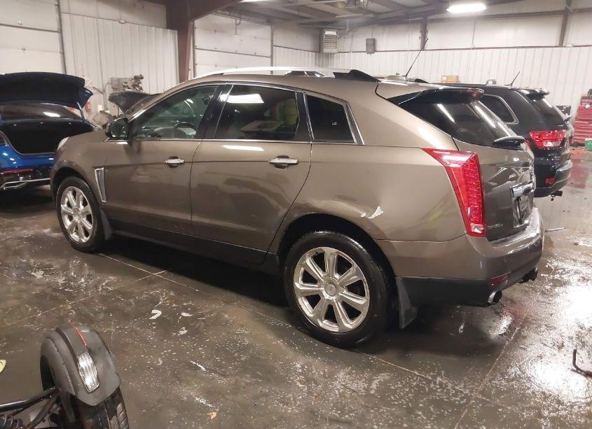 Photo 3 of 2016 Cadillac Srx PERFORMANCE COLLECTION (VIN 3GYFNCE33GS543128)