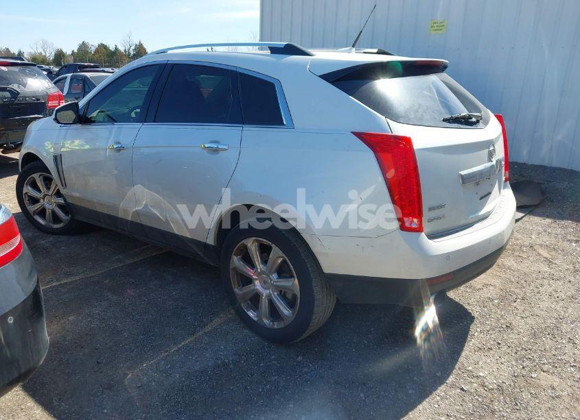 Photo 3 of 2014 Cadillac Srx PERFORMANCE COLLECTION (VIN 3GYFNCE36ES527809)