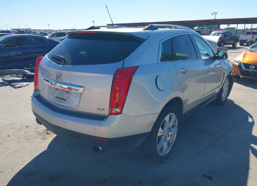 Photo 4 of 2015 Cadillac Srx PERFORMANCE COLLECTION (VIN 3GYFNCE36FS575425)