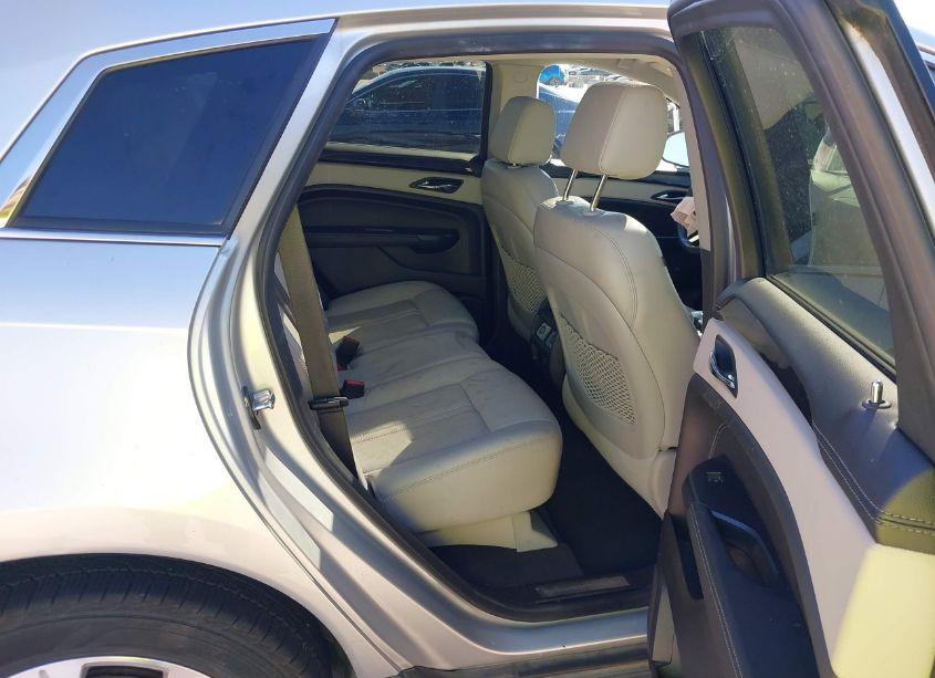 Photo 8 of 2015 Cadillac Srx PERFORMANCE COLLECTION (VIN 3GYFNCE36FS575425)