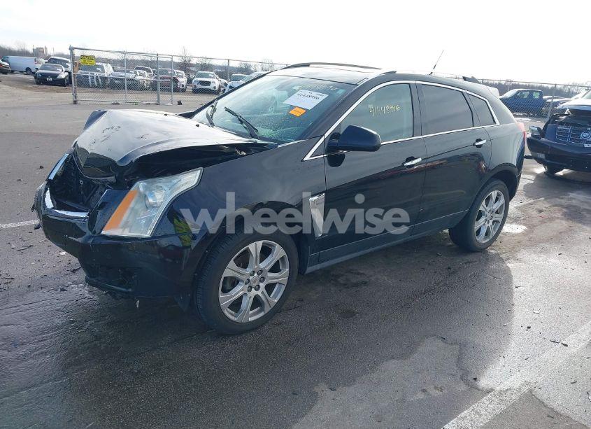 Photo 2 of 2014 Cadillac Srx PERFORMANCE COLLECTION (VIN 3GYFNCE37ES654844)