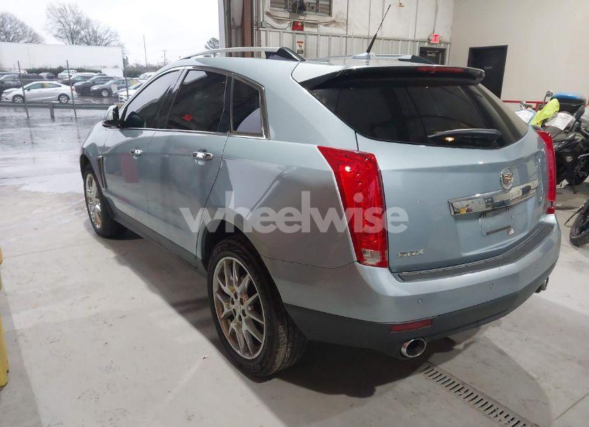 Photo 3 of 2014 Cadillac Srx PERFORMANCE COLLECTION (VIN 3GYFNCE38ES588093)