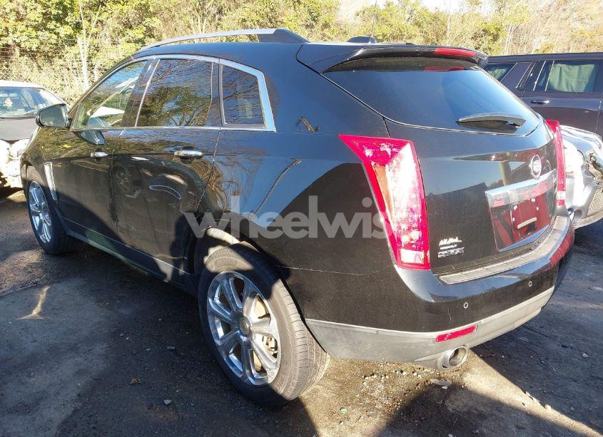 Photo 3 of 2015 Cadillac Srx PERFORMANCE COLLECTION (VIN 3GYFNCE39FS628148)