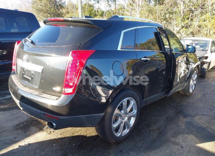 Photo 4 of 2015 Cadillac Srx PERFORMANCE COLLECTION (VIN 3GYFNCE39FS628148)