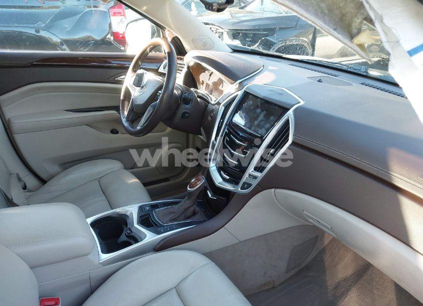 Photo 5 of 2015 Cadillac Srx PERFORMANCE COLLECTION (VIN 3GYFNCE39FS628148)