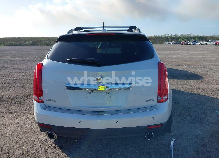 Photo 16 of 2015 Cadillac Srx PERFORMANCE COLLECTION (VIN 3GYFNCE39FS639733)