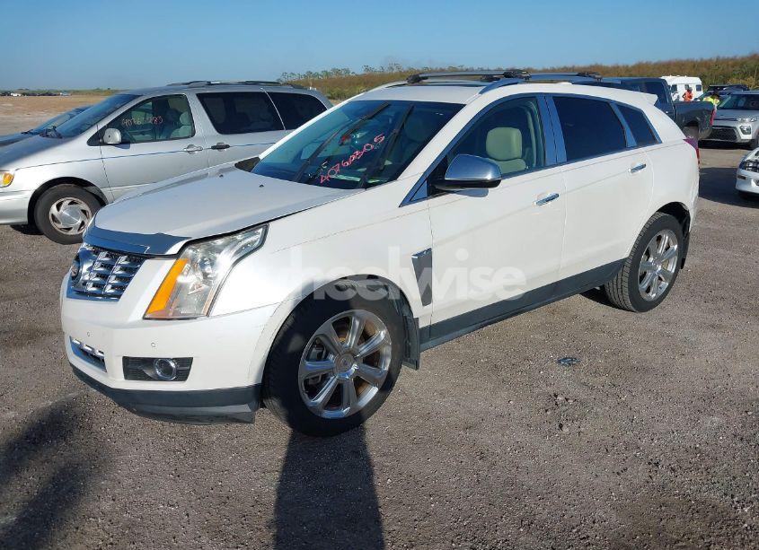 Photo 2 of 2015 Cadillac Srx PERFORMANCE COLLECTION (VIN 3GYFNCE39FS639733)