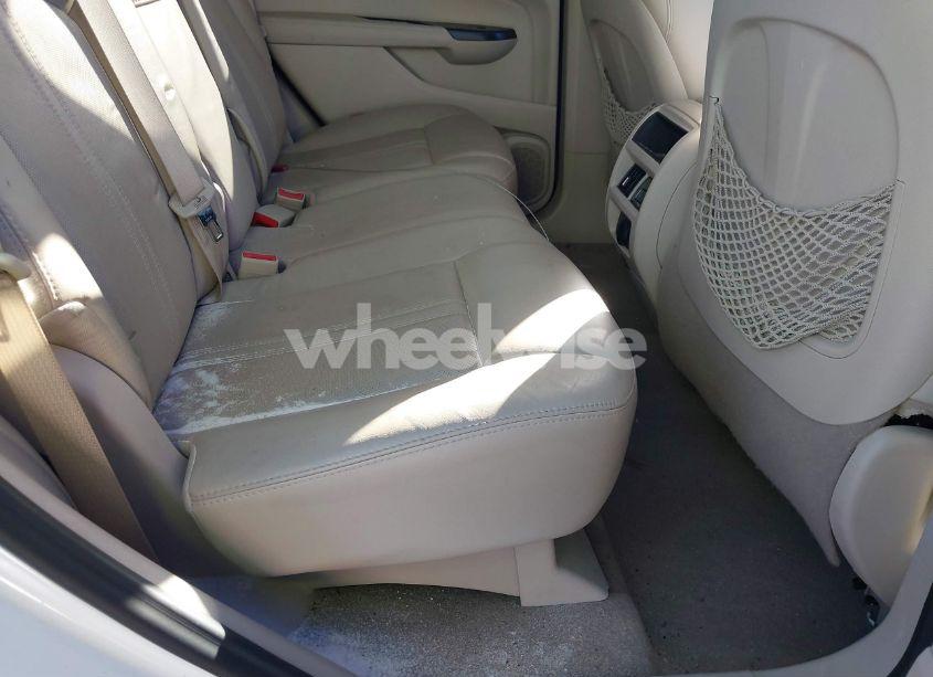 Photo 8 of 2015 Cadillac Srx PERFORMANCE COLLECTION (VIN 3GYFNCE39FS639733)