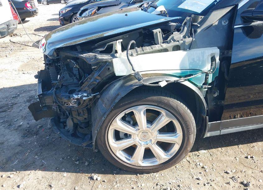 Photo 18 of 2014 Cadillac Srx PERFORMANCE COLLECTION (VIN 3GYFNCE3XES516859)