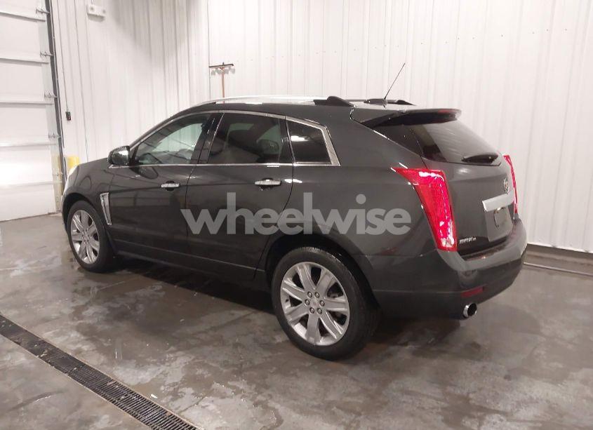 Photo 3 of 2016 Cadillac Srx PERFORMANCE COLLECTION (VIN 3GYFNCE3XGS549315)