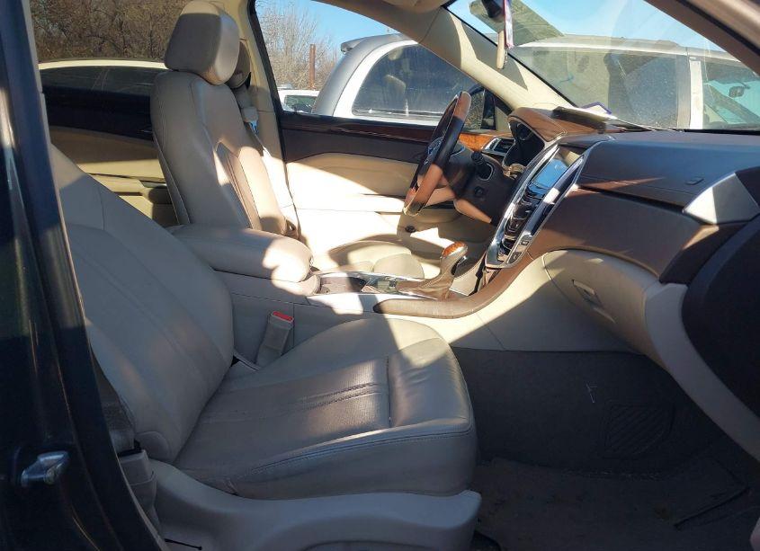 Photo 5 of 2013 Cadillac Srx PERFORMANCE COLLECTION (VIN 3GYFNDE30DS569977)