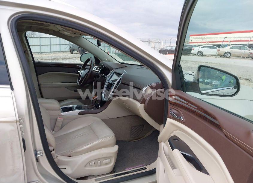 Photo 5 of 2013 Cadillac Srx PERFORMANCE COLLECTION (VIN 3GYFNDE32DS580298)