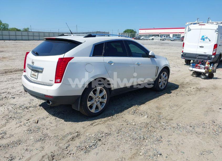 Photo 4 of 2013 Cadillac Srx PERFORMANCE COLLECTION (VIN 3GYFNDE34DS530275)