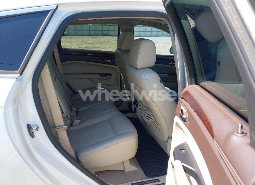 Photo 8 of 2013 Cadillac Srx PERFORMANCE COLLECTION (VIN 3GYFNDE34DS530275)