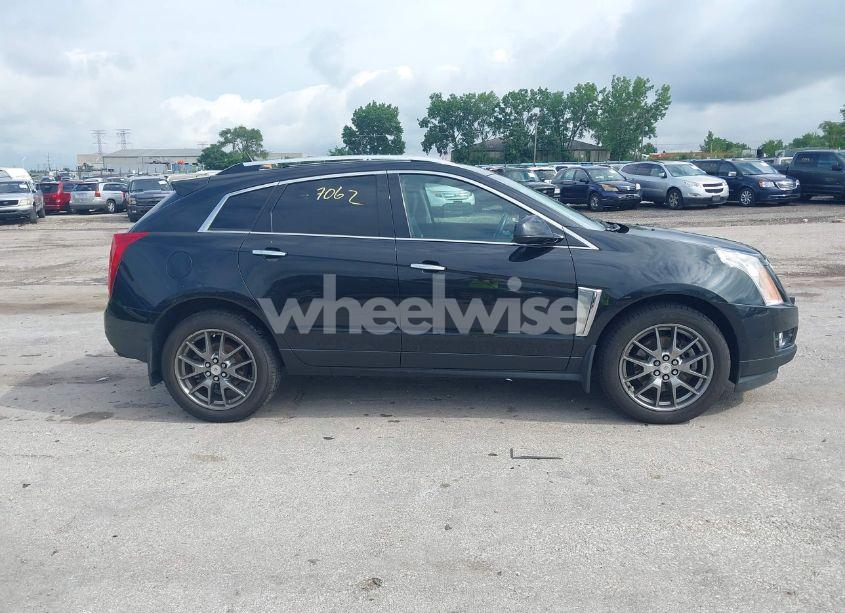 Photo 13 of 2013 Cadillac Srx PERFORMANCE COLLECTION (VIN 3GYFNDE35DS637772)