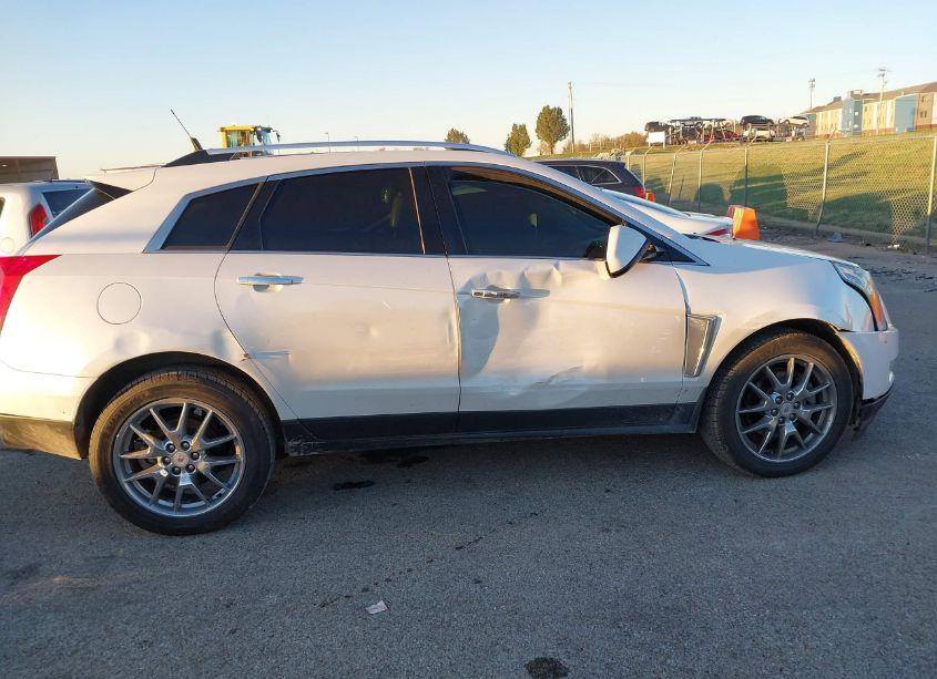 Photo 13 of 2013 Cadillac Srx PERFORMANCE COLLECTION (VIN 3GYFNDE36DS638705)