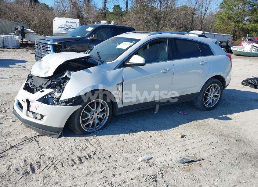 Photo 2 of 2013 Cadillac Srx PERFORMANCE COLLECTION (VIN 3GYFNDE37DS538466)