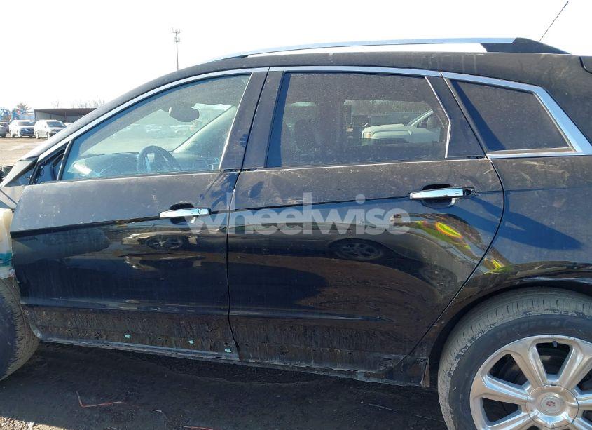 Photo 15 of 2016 Cadillac Srx PREMIUM COLLECTION (VIN 3GYFNDE37GS500742)