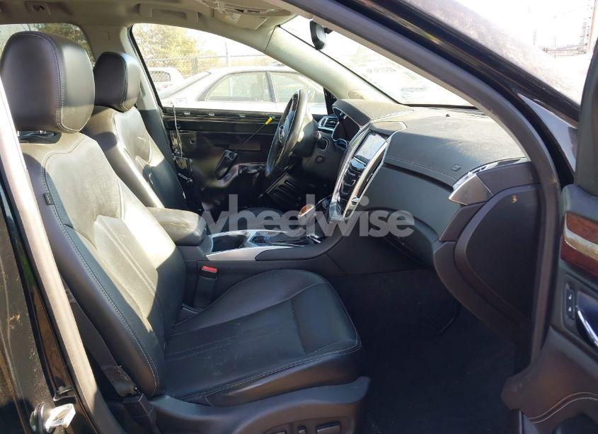 Photo 5 of 2016 Cadillac Srx PREMIUM COLLECTION (VIN 3GYFNDE37GS500742)