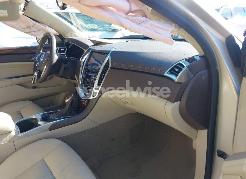 Photo 5 of 2015 Cadillac Srx PREMIUM COLLECTION (VIN 3GYFNDE38FS631239)