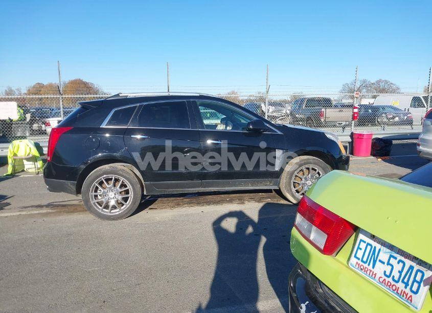 Photo 13 of 2013 Cadillac Srx PERFORMANCE COLLECTION (VIN 3GYFNDE39DS558993)