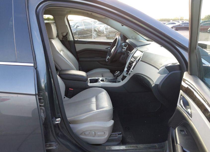 Photo 5 of 2013 Cadillac Srx PERFORMANCE COLLECTION (VIN 3GYFNDE39DS614656)