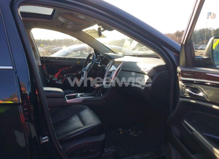 Photo 5 of 2013 Cadillac Srx PERFORMANCE COLLECTION (VIN 3GYFNDE3XDS562910)