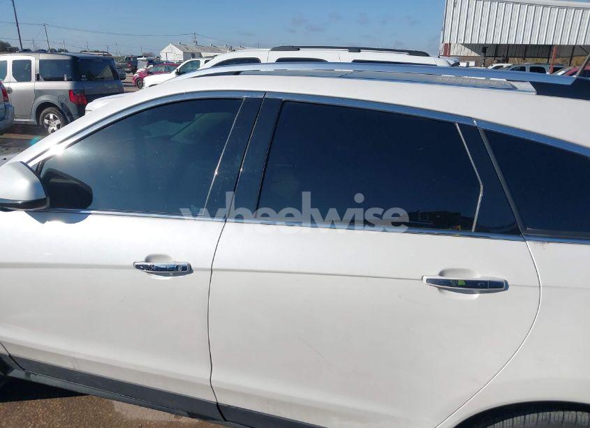 Photo 14 of 2014 Cadillac Srx PREMIUM COLLECTION (VIN 3GYFNDE3XES533196)