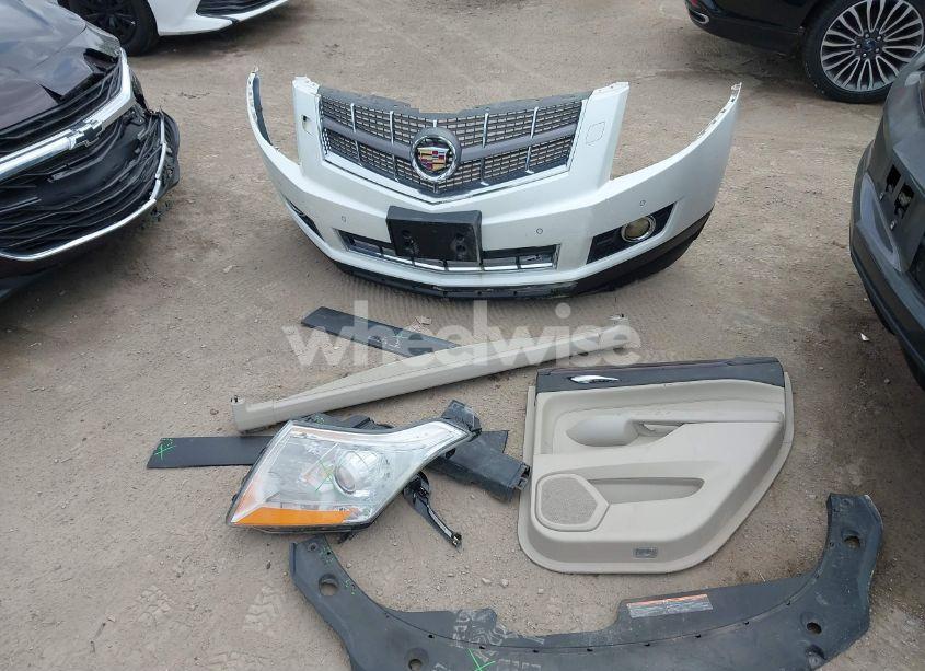 Photo 12 of 2012 Cadillac Srx PERFORMANCE COLLECTION (VIN 3GYFNEE32CS658275)