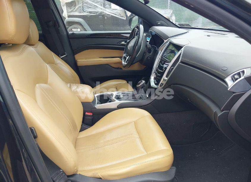 Photo 5 of 2015 Cadillac Srx LUXURY COLLECTION (VIN 3GYFNEE33FS536254)